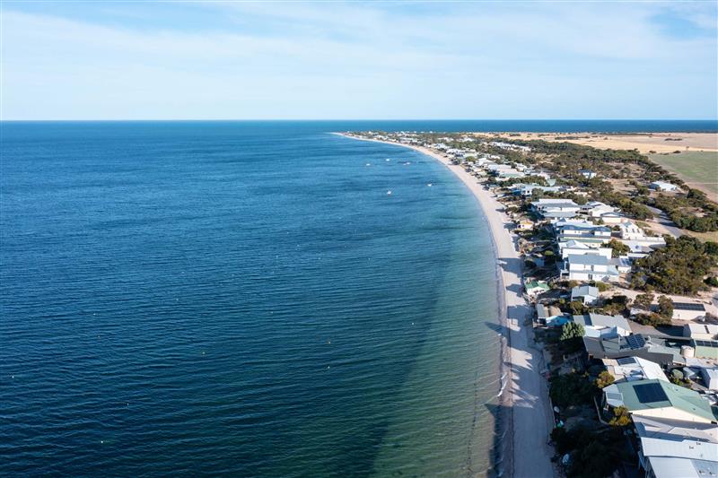 Peter's Port holiday home exterior at Black Point
