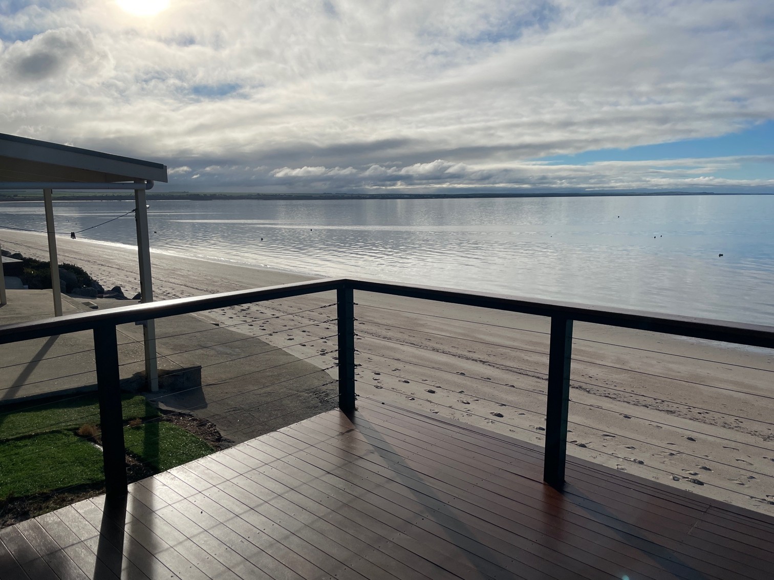 Fully equipped kitchen Peter's Port Black Point